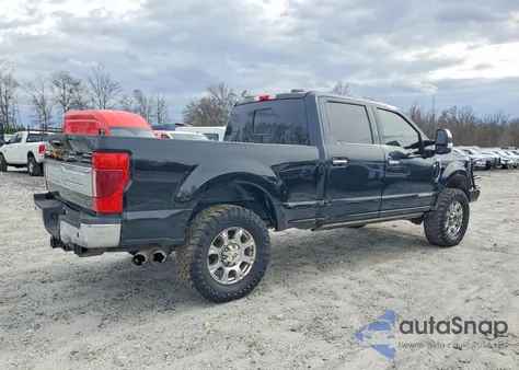 2022 Ford F250 Super Duty z USA, uszkodzony, nr VIN 1FT8W2BT4NEF39011